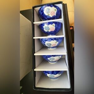 Japanese bowl set